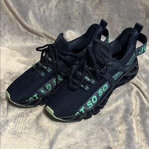 Just So So Men’s Navy Athletic Sneakers